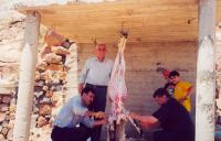 Przygotowanie ofiary przed Id al-Adha.